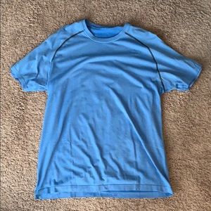 Lululemon men’s metal vent tech short sleeve